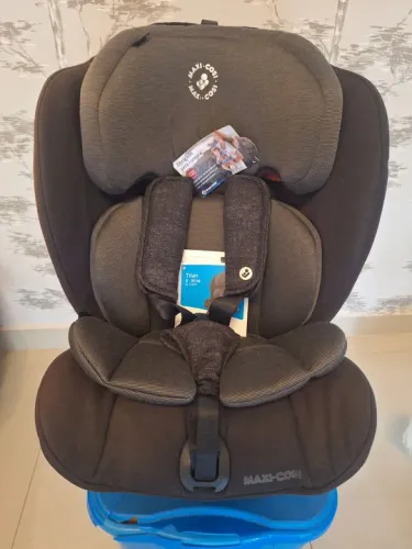 Vendo Cadeirinha Titan Maxi Cosi 9-36kg<br>