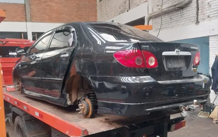 Toyota Corolla 1.8 Automático 2006 a 2012