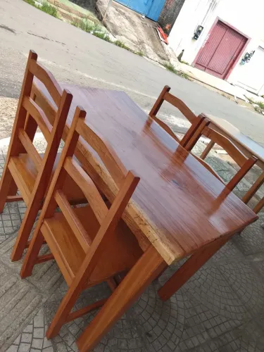 Mesa de madeira