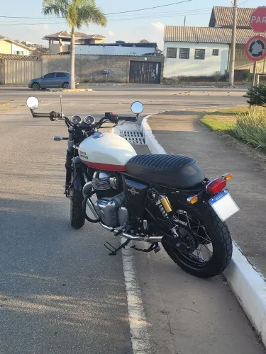 Royal Enfield Interceptor 650 - 2020 - Completa de Acessórios