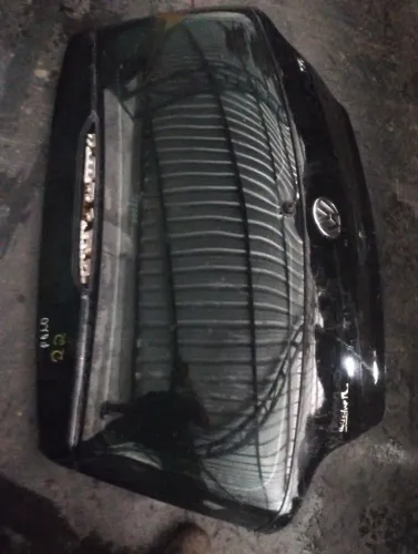 Tampa Traseira Volkswagen Polo 2009A2010