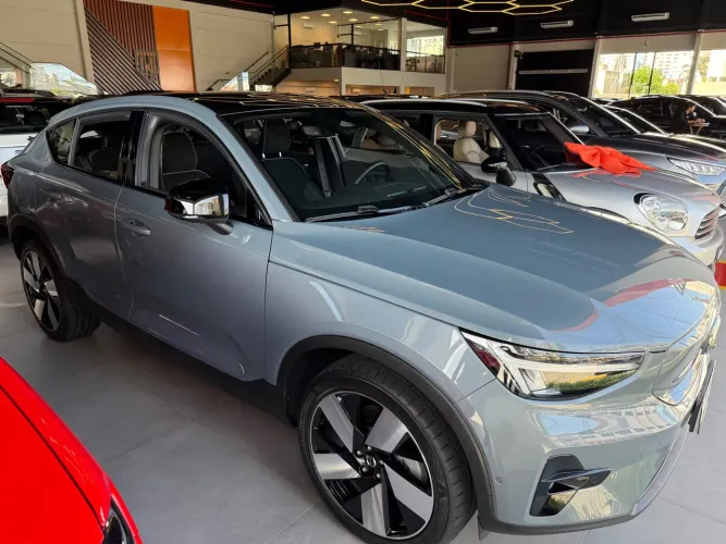 Volvo C40 Twin Ultimate (elétrico) 2023