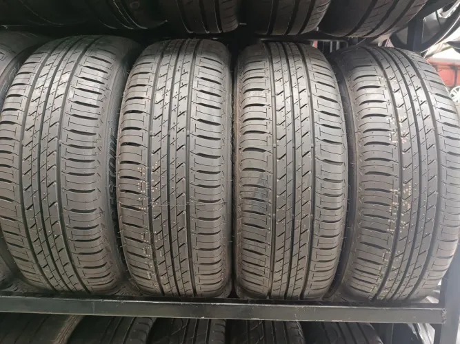 Pneus 185 60 15