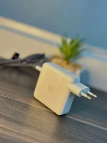 Fonte para MacBook  megasafe 3   Original   Seminovo  (3 meses de garantia) 