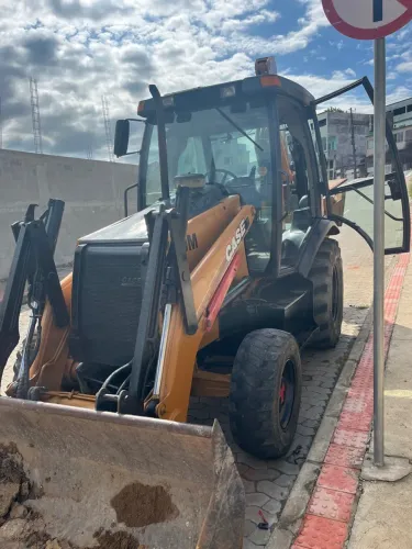 Aluguel retroescavadeira