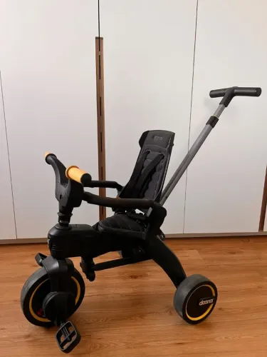 Triciclo Doona Liki Trike Midnight Edition 5 Em 1 10-36 Meses
