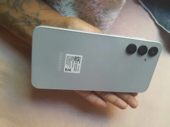 Celular A16 semi novo , 4 meses de uso com nota fiscal