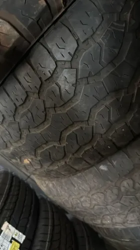 Pneu Wrangler 265/65/17 70 % Vida util