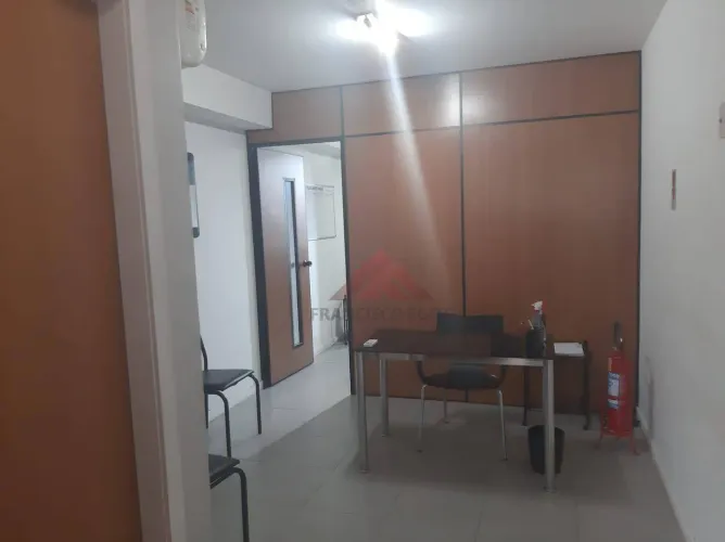 Sala, 26 m² - venda por R$ 165.000,00 ou aluguel por R$ 2.210,90/mês - Centro - São Gonçal