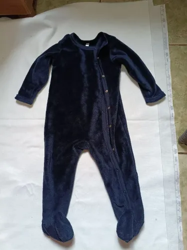 Macacão azul tamanho 24 meses