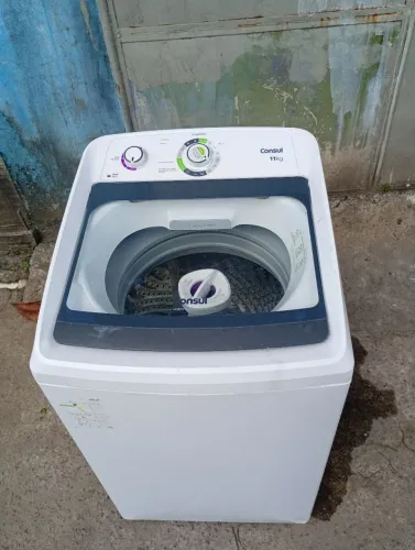 Máquina de lavar roupa funcionando perfeitamente