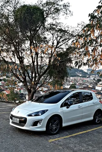 Peugeot 308 Feline/griffe 1.6 Turbo 16V 5P Aut. 2015