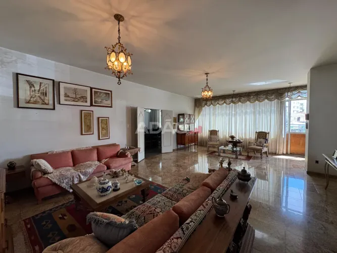 Apartamento 4 quartos, 1 suíte, setor Centro