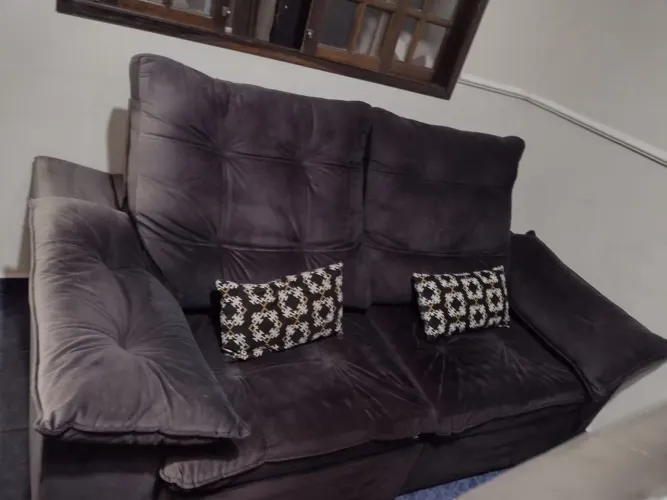 Sofa retrátil e reclinável