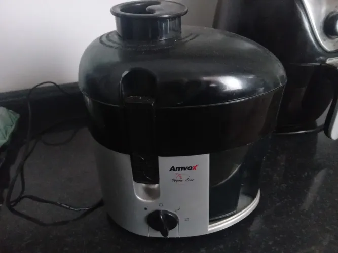 Centrifuga Amvox usada , em bom estado.