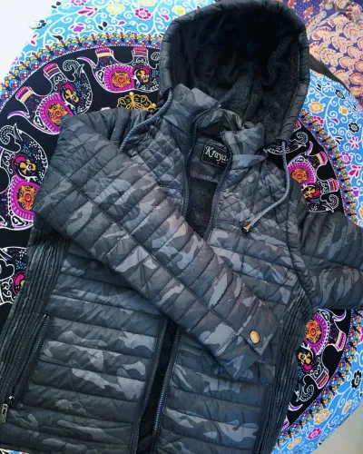 Jaqueta camuflada cinza feminina - P