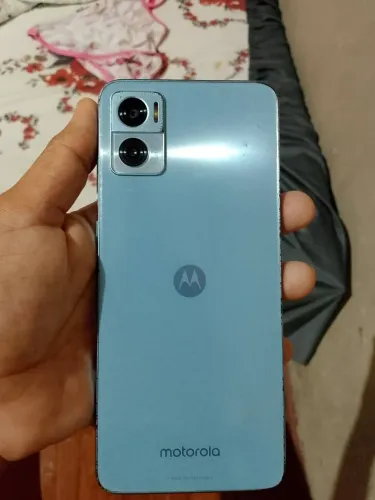 celular Motorola e22