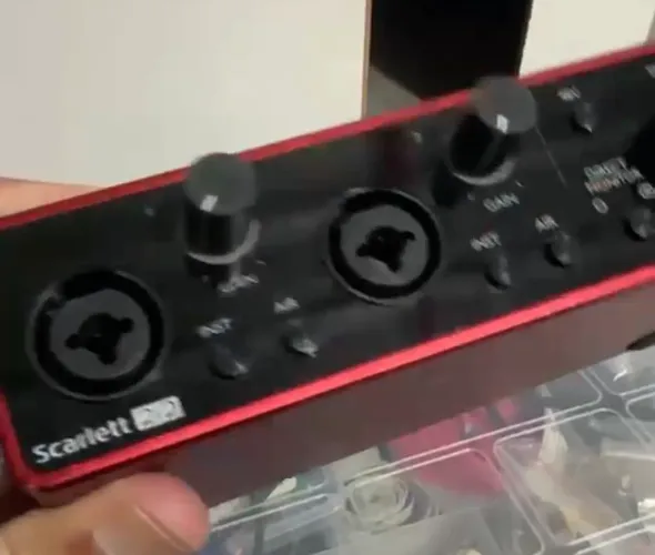 Focusrite 2i2 3 geração