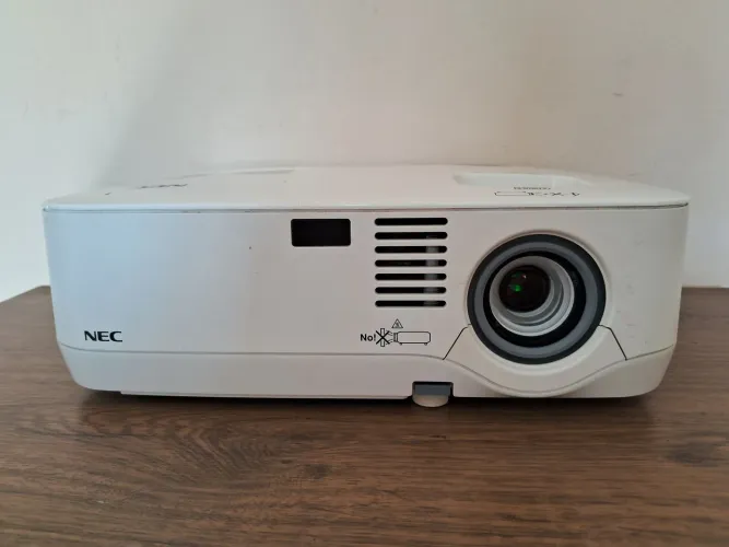 Projetor  Nec  NP410 