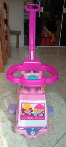Carrinho de passeio infantil