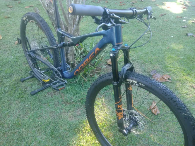 Bicicleta Orbea oiz - 2024 FOX boost aro 29