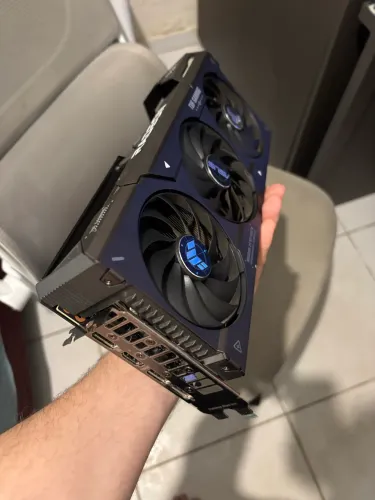 7600 XT 16 GB ASUS TUF