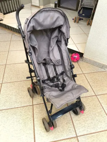 Carrinho pra criança 