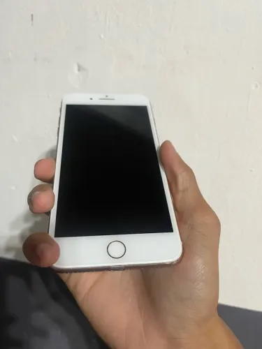 iPhone 8 Plus