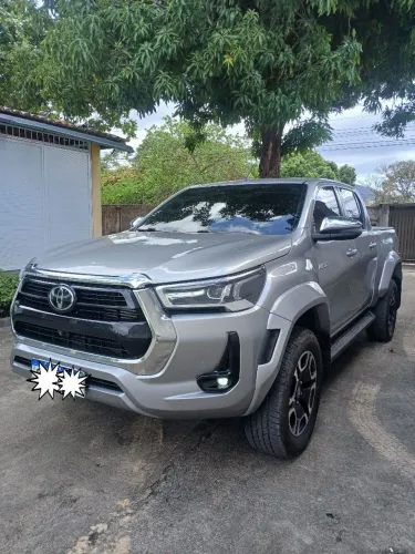 Toyota Hilux CD SRX Plus 4X4 2.8 TDI Die. Aut. 2024
