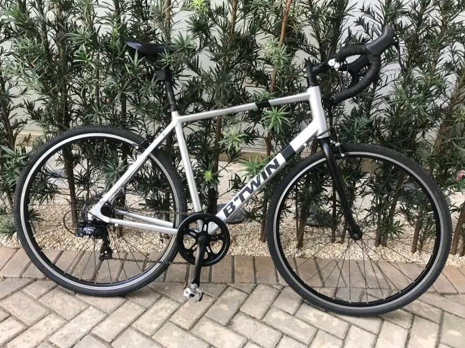Road Bike Btwin Triban 100 Decathlon aro 700/29