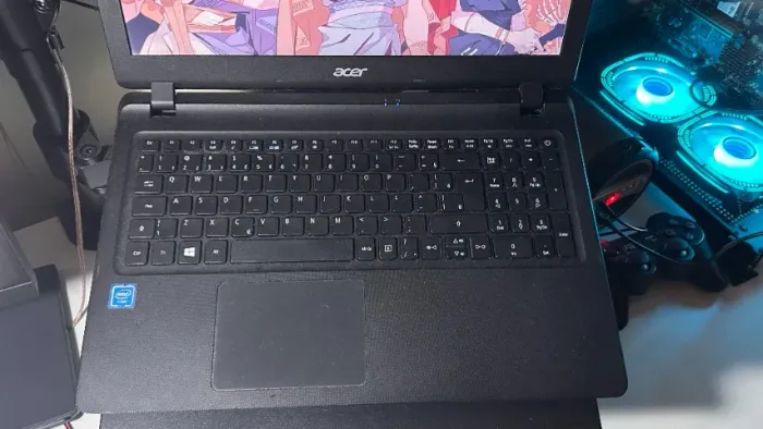 Notebook Barato Acer Aspire ES1 533