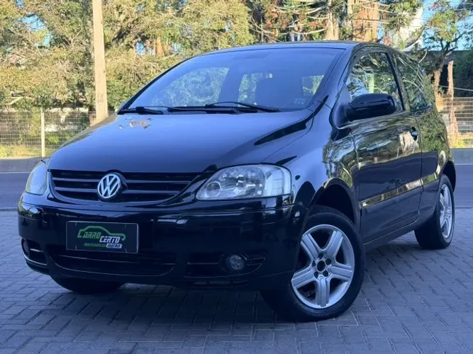 Volkswagen Fox Plus 1.6mi/ 1.6mi Total Flex 8V 3P 2005