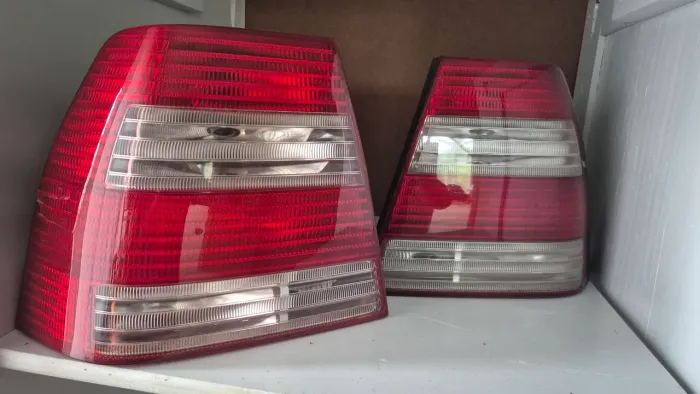 Lanternas originais VW Bora