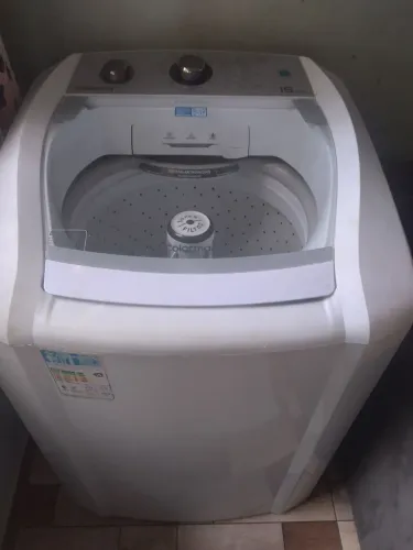 Vendo máquina de lavar centrífuga 15 kilo