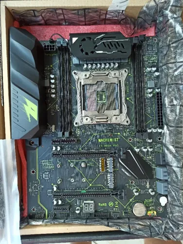 Placa mãe MACHINIST MR9A PRO (Tem que regravar BIOS)