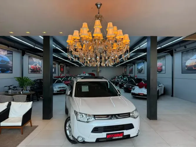 Mitsubishi Outlander HPE 2.0 16V 5P Aut. 2014