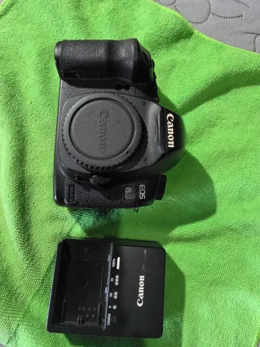 Camera canon 5D mark2 ll full frame