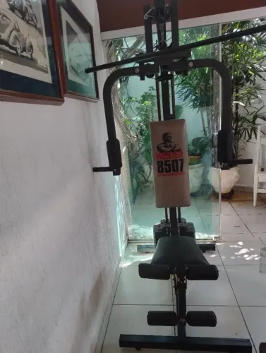 Aparelho de exercícios