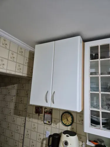 Cozinha em madeira compensado