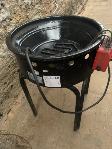 Vendo fritadeira progás 220V