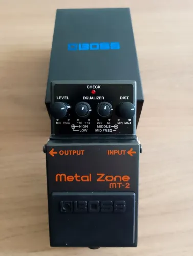Pedal Boss Metal Zone - MT-2