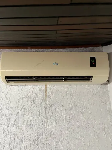 AR CONDICIONADO 22.000 BTU AICY