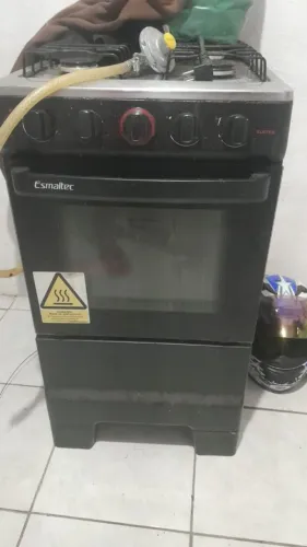 Geladeira e fogão 