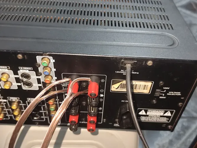 Receiver Gradiente Esotech DR5.5HT  comControle Remoto 