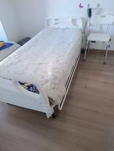 Cama hospitalar