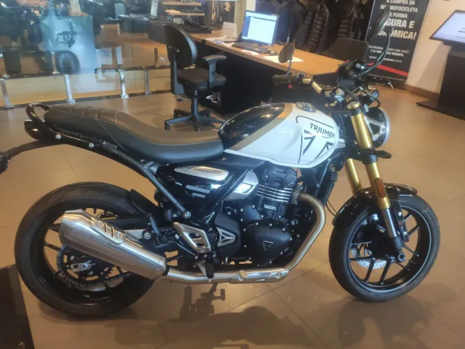 Triumph Speed 400cc