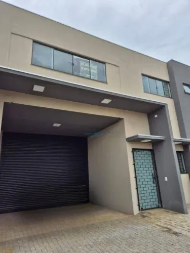 Barracão para alugar, 230 m² por R$ 6.500,00/mês - Leste Oeste - Londrina/PR