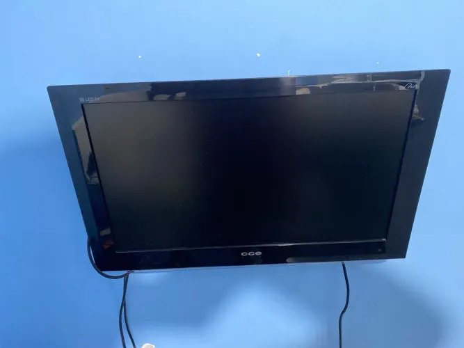 Vende-se Tv CCe