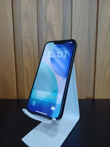 iPhone 13 128GB Original | Face ID OK | Carregador + Capinhas