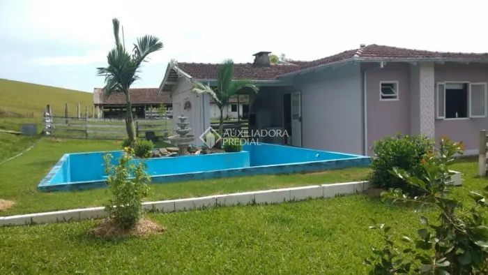 Chácara com Casa, Galpão e Nascente de Água à Venda - Barra Nova, Petrolândia/SC